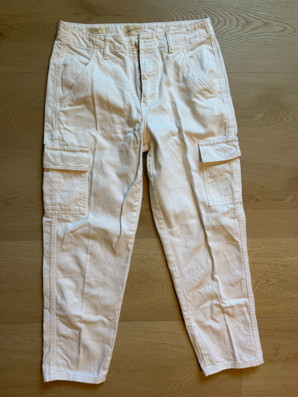 Universal Thread White Boyfriend Cargo Pants